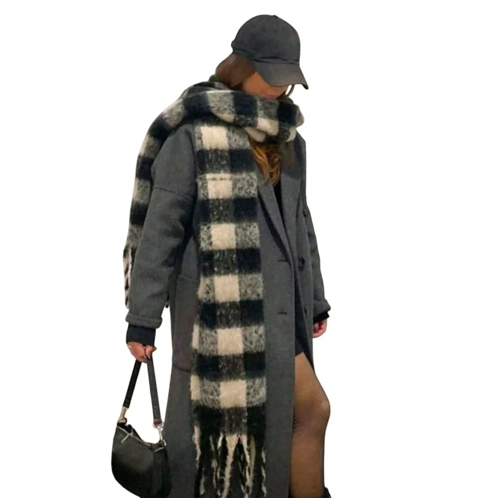 Oversized‎ Plaid Scarf Black Cream Fringe Cozy Winter Warm Accessory